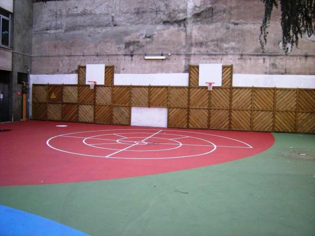 2008 Scuola elementare Oriani.Parete atrezzata gioco