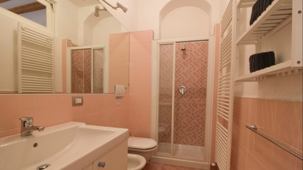 8-lambrobagno